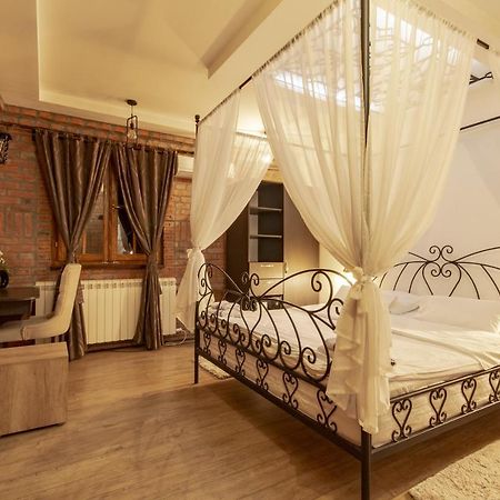 Madison Inn Suites - Wilson'S Square Belgrado Buitenkant foto