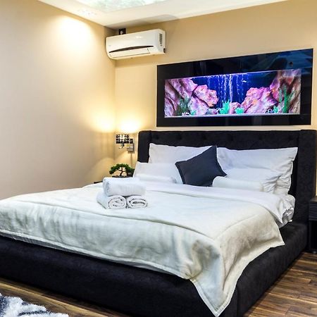 Madison Inn Suites - Wilson'S Square Belgrado Buitenkant foto