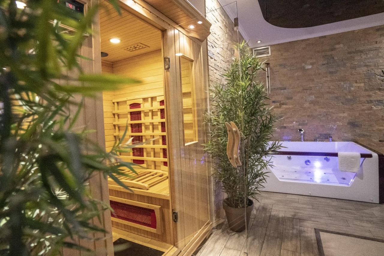 Madison Inn Suites - Wilson'S Square Belgrado Buitenkant foto