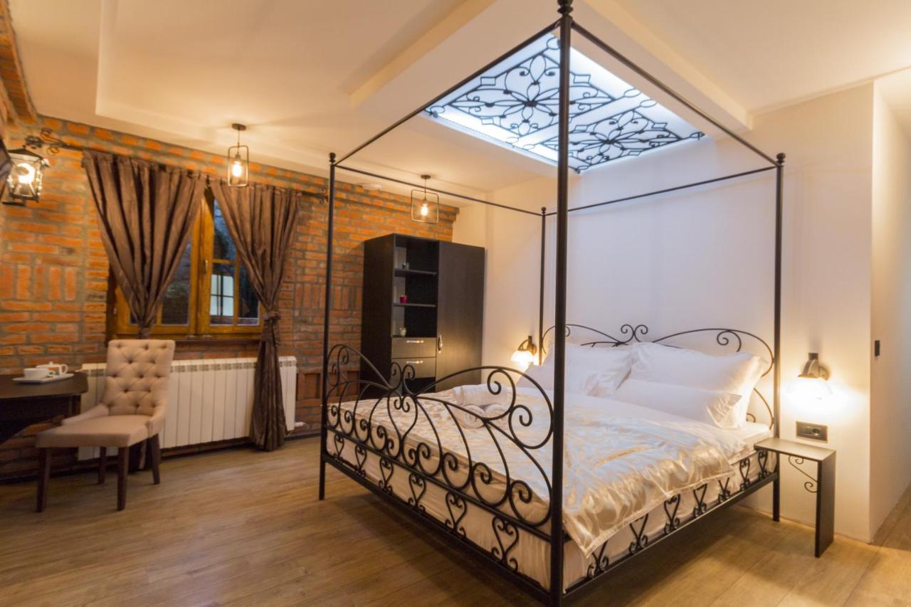 Madison Inn Suites - Wilson'S Square Belgrado Buitenkant foto