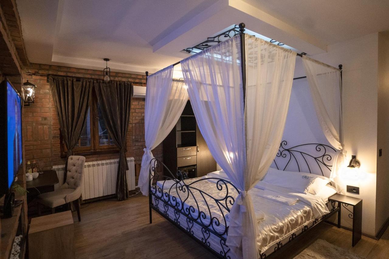 Madison Inn Suites - Wilson'S Square Belgrado Buitenkant foto